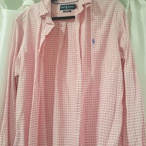 13 large long sleeve and short sleeve shirts